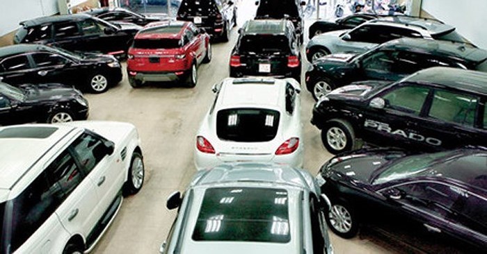 Bãi để xe ô tô tại đại gia bảo